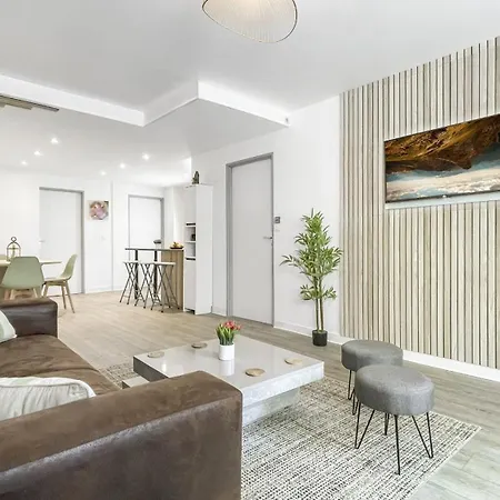 La Coloc Choco - Belle Colocation En Hypercentre / 5 Privées / Salle De Bains Privative / Proche Gare Et Tram / Wifi Et Netflix Maison d'hôtes *