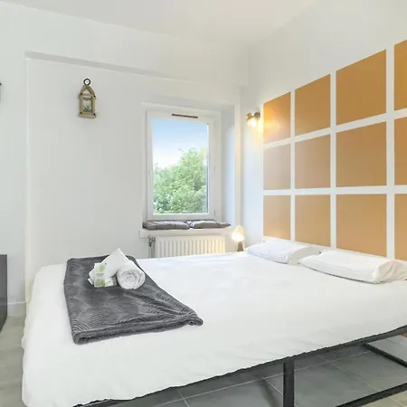 La Coloc Choco - Belle Colocation En Hypercentre / 5 Privées / Salle De Bains Privative / Proche Gare Et Tram / Wifi Et Netflix Annemasse