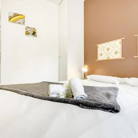 La Coloc Choco: Coliving With Private & Amenities *