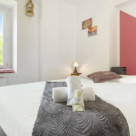 La Coloc Choco: Coliving With Private & Amenities * Annemasse
