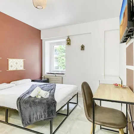 Guest house La Coloc Choco: Coliving With Private & Amenities *